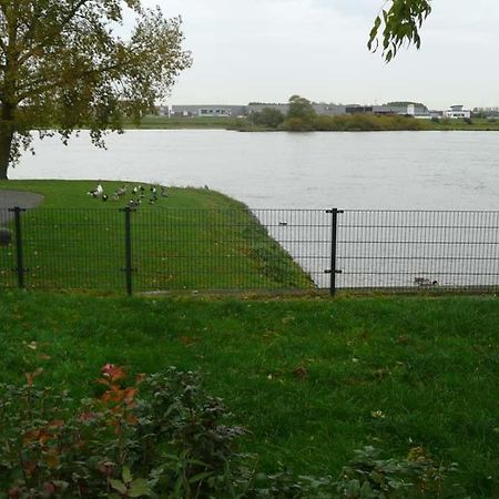 De Zilveren Karper IJsselmuiden Eksteriør bilde